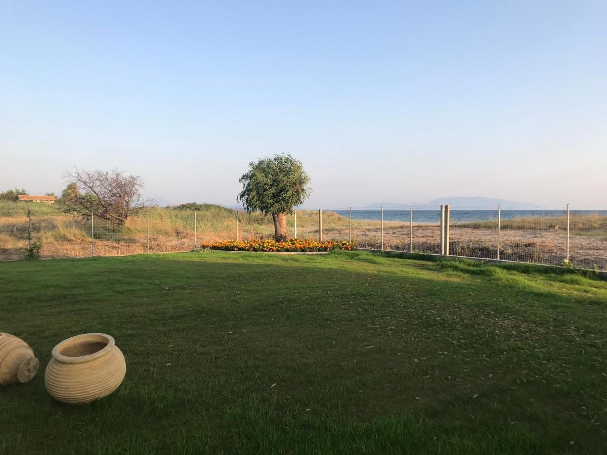 Aster Beach House Nea Thesi Exterior photo